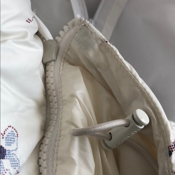 Coach jacket short puffer size M Hooded water resistant. - Picture 12 of 15